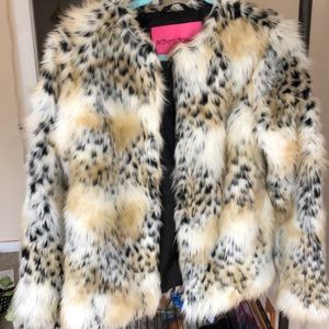 Betsey Johnson faux fur leopard jacket
